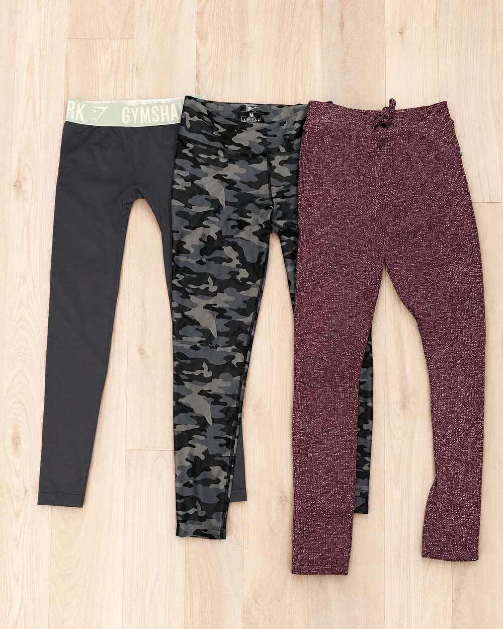 Gymshark/ Reebok Women's Athletic Leggings Bundle Sz medium